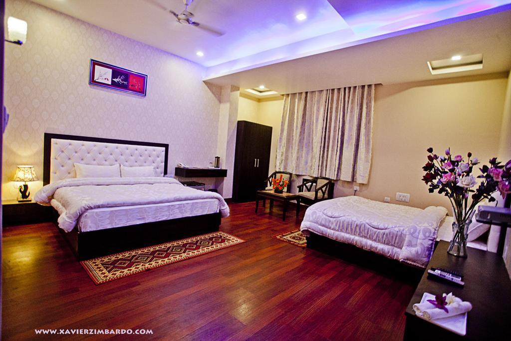 โฮเต็ล กฤษณัม วรินดาวัน Hotel ห้อง รูปภาพ